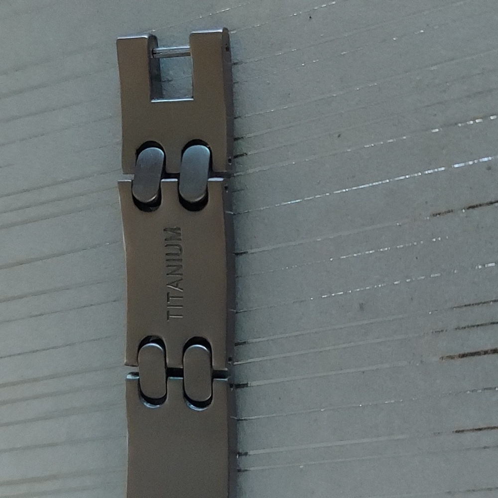 Titanium Men's Bracelet - Picture 4 of 4